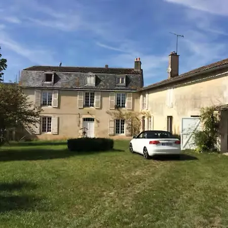 Bed & Breakfast Les Buis Chasseneuil-du-Poitou