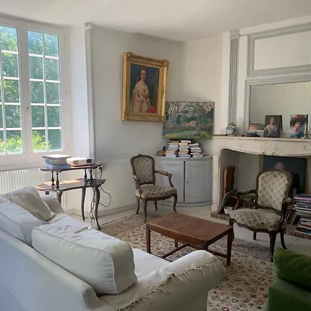 Les Buis Bed & Breakfast *